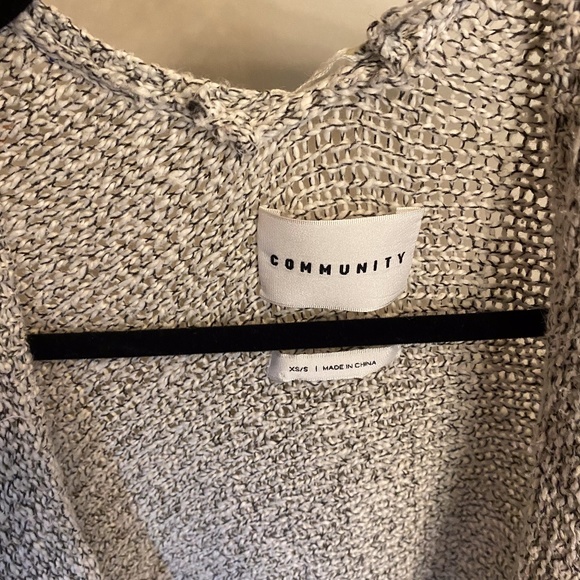 Community Salt and Pepper coloured cardigan - Picture 3 of 3